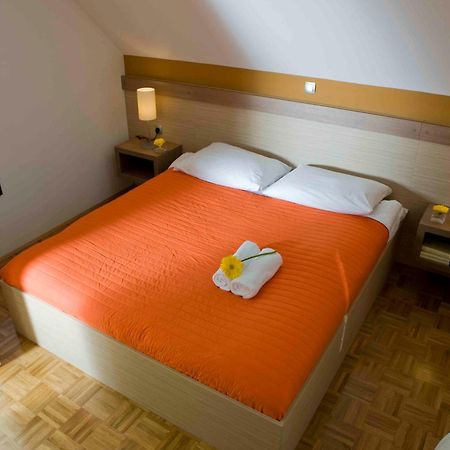 Apartments Catez - Terme Catez Catez ob Savi Buitenkant foto